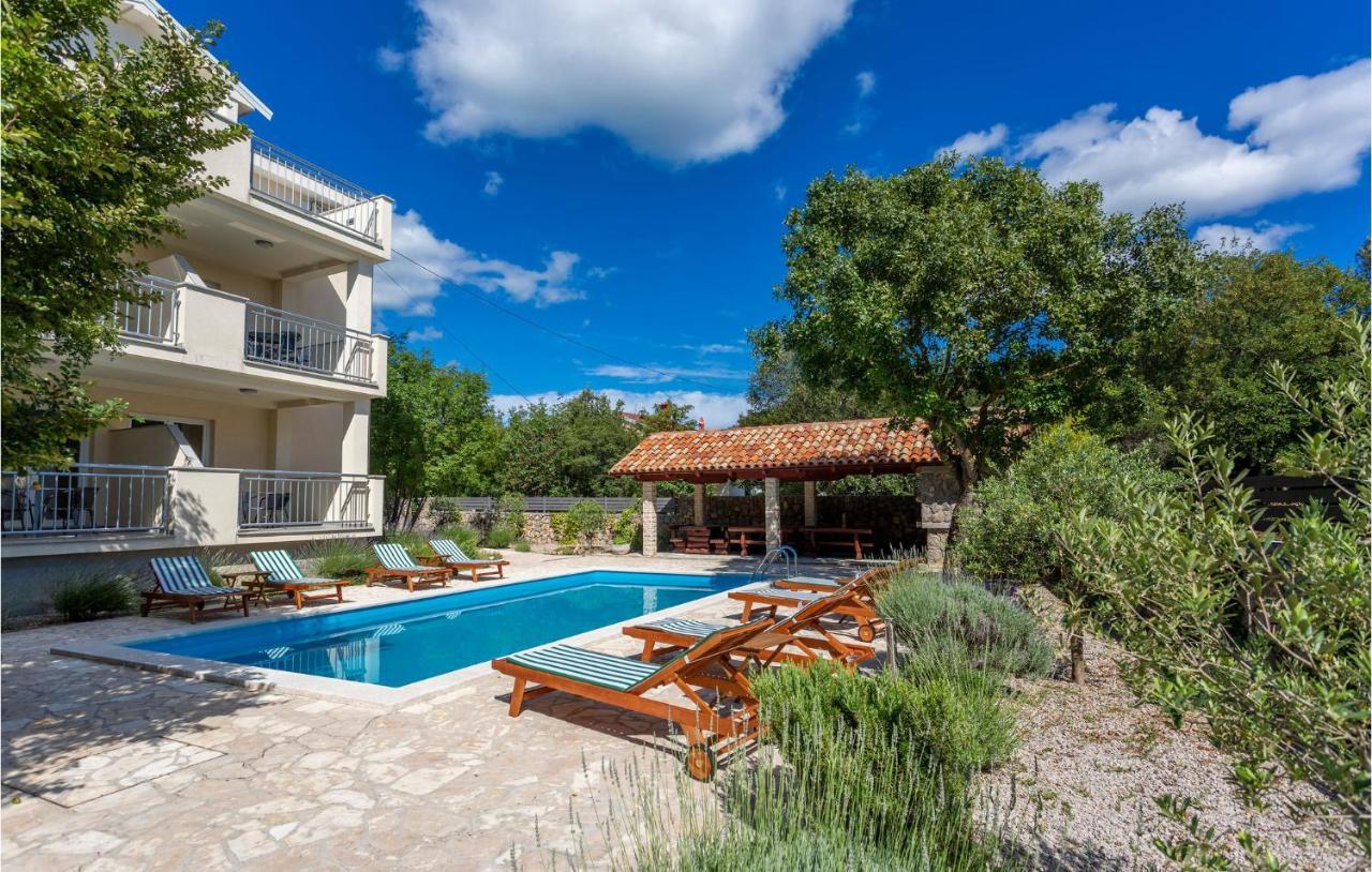 Beautiful Apartment In Pinezici With Wifi Exterior foto