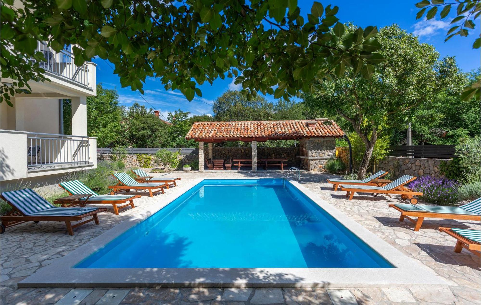 Beautiful Apartment In Pinezici With Wifi Exterior foto